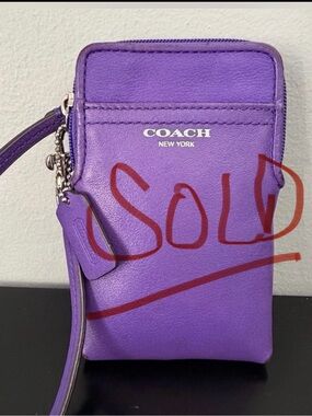 ** SOLD** Vintage COACH Legacy Wristlet Wallet Pouch Purple Leather/Silver/Strap